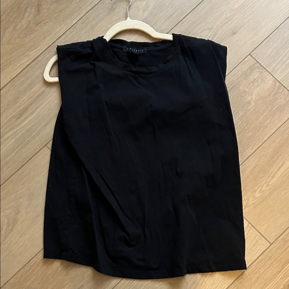 Sanctuary Tops - Black Muscle Tee